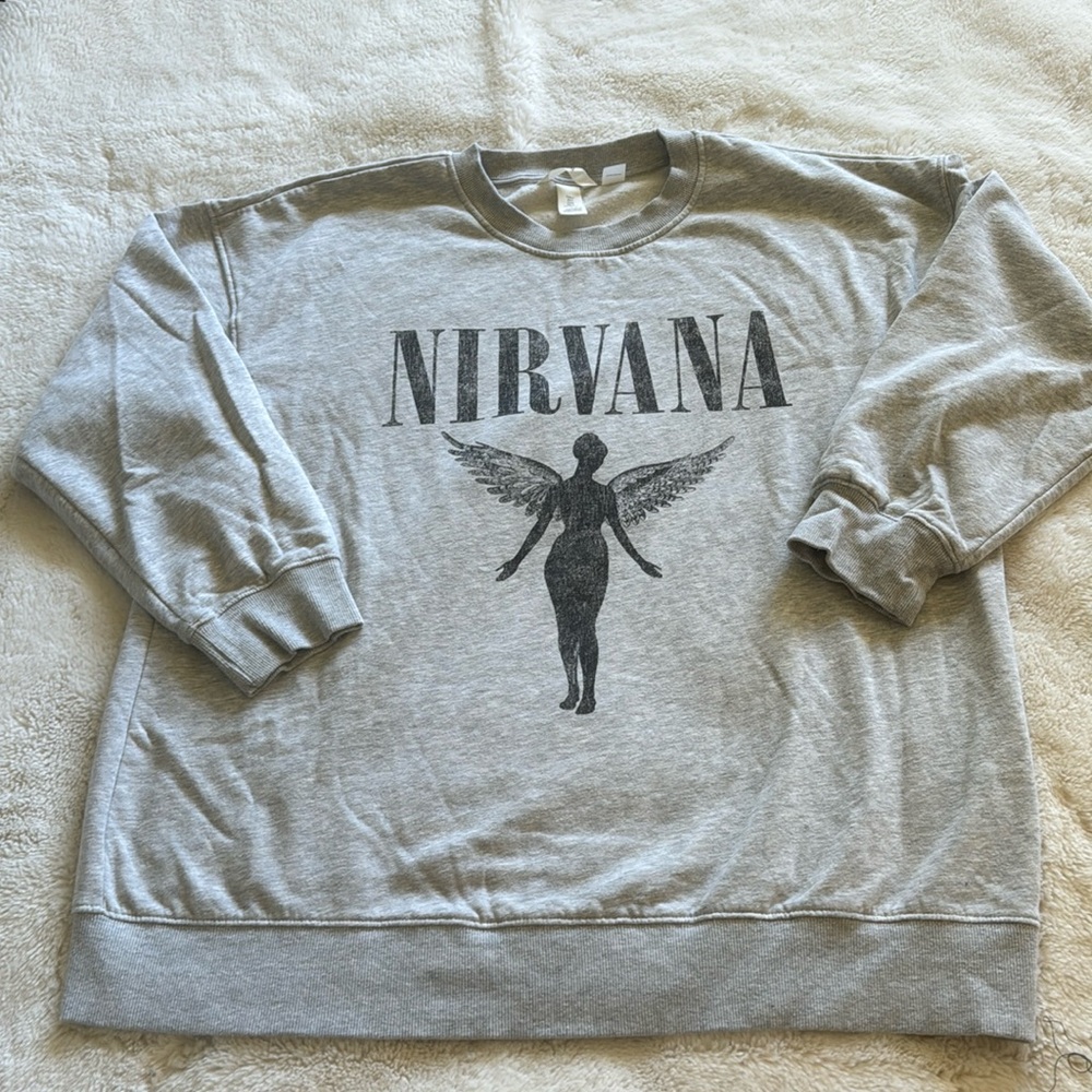 Like new oversized Nirvana crew